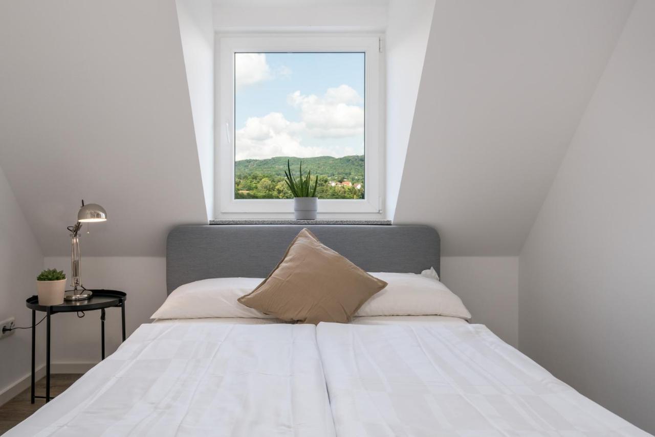 Cassel Lofts - Stilvolles Loft Im Gruenen Mit Balkon Nahe Vw-Werk Apartman Kültér fotó