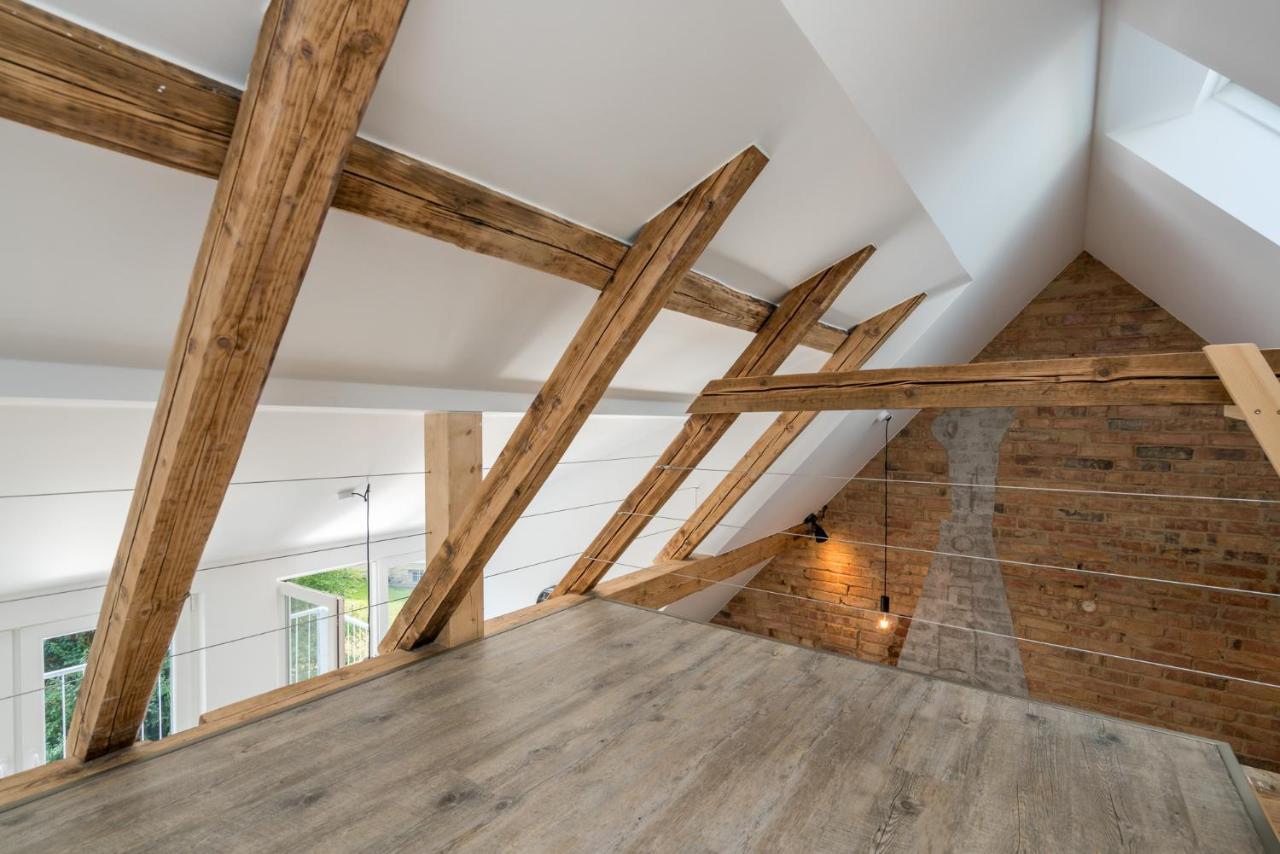 Cassel Lofts - Stilvolles Loft Im Gruenen Mit Balkon Nahe Vw-Werk Apartman Kültér fotó