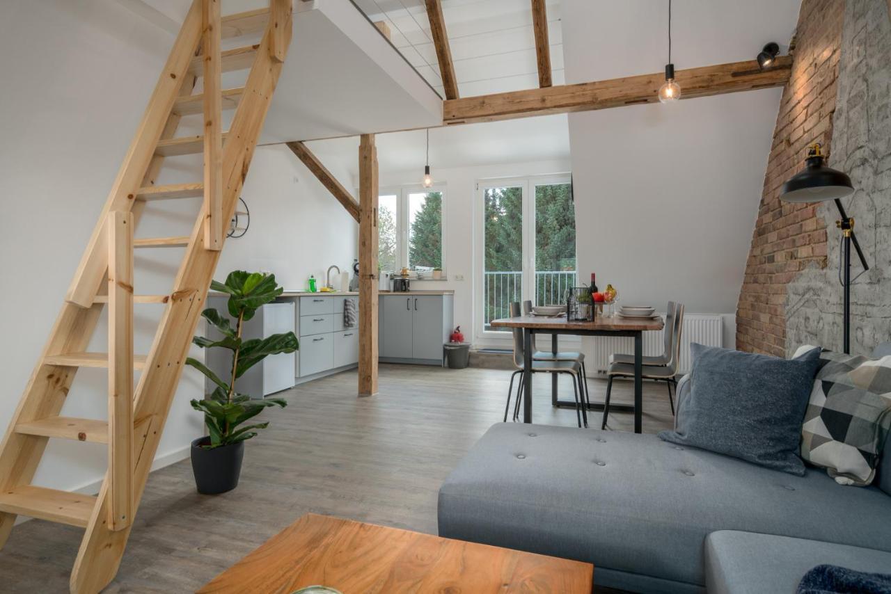 Cassel Lofts - Stilvolles Loft Im Gruenen Mit Balkon Nahe Vw-Werk Apartman Kültér fotó